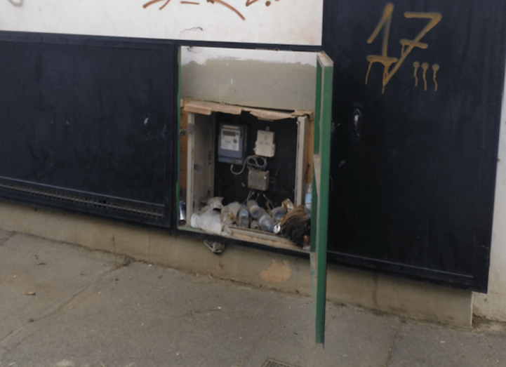 Los contadores eléctricos están al alcance de cualquier persona (Foto TA)